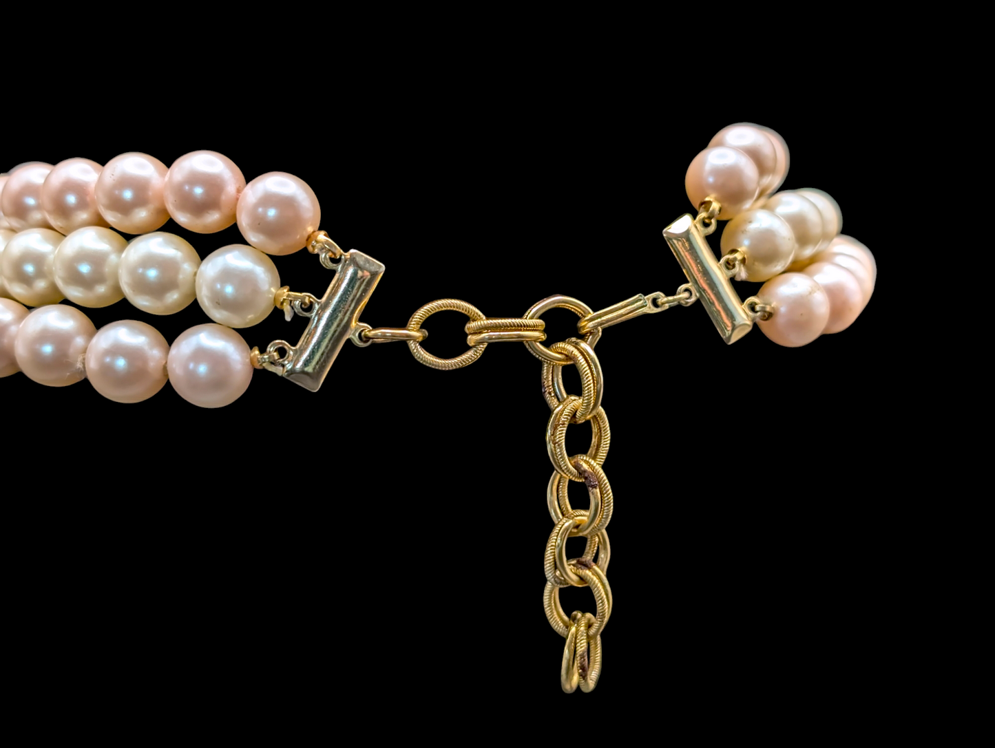 1950s Fresh Water 3 Strand Pink and White Glass Pearl Bib Necklace