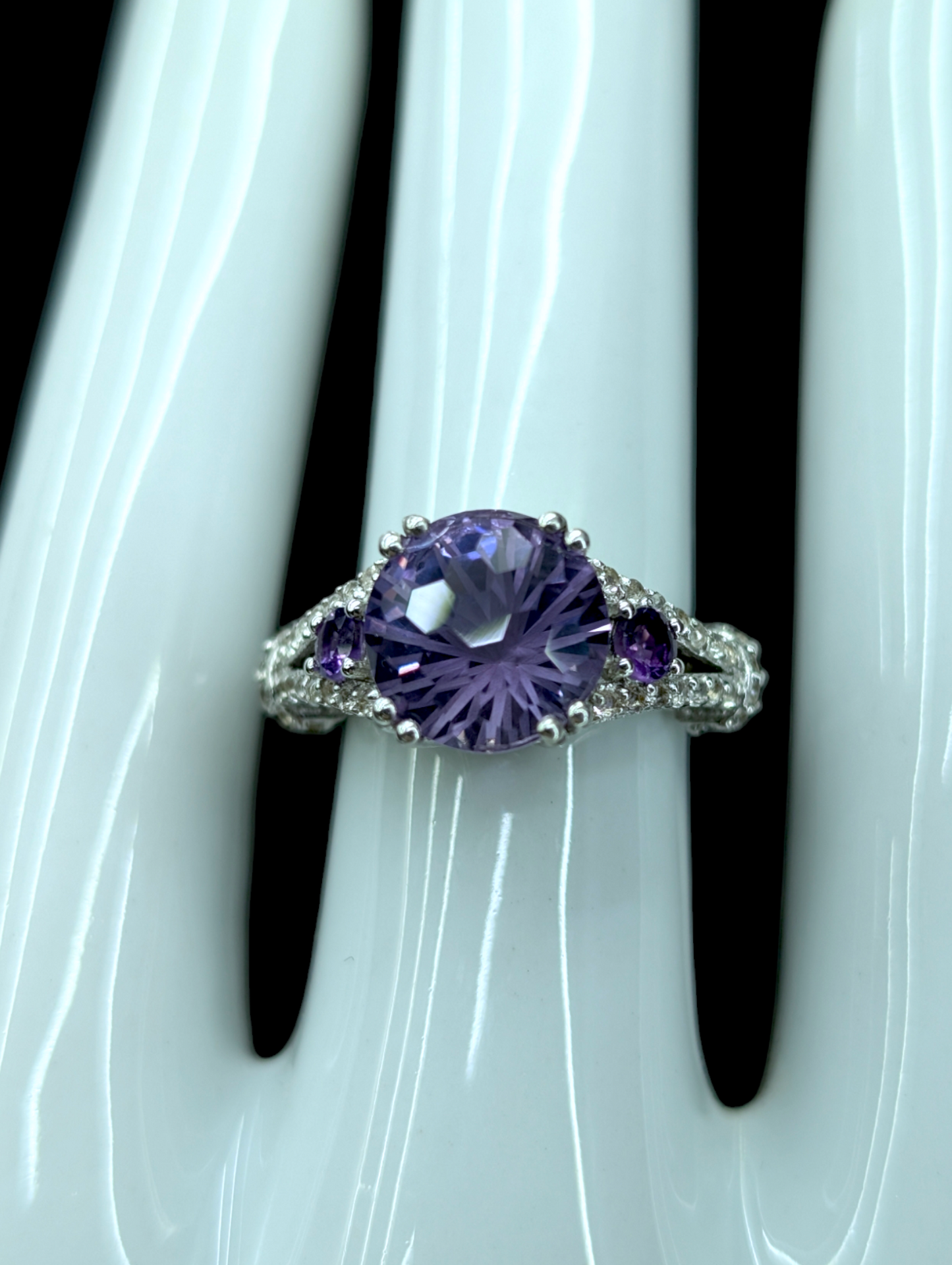 Vintage Stunning 3.9 Carat Concave Checkerboard Cut Genuine Amethyst and White Topaz Filigree Sterling Silver Ring