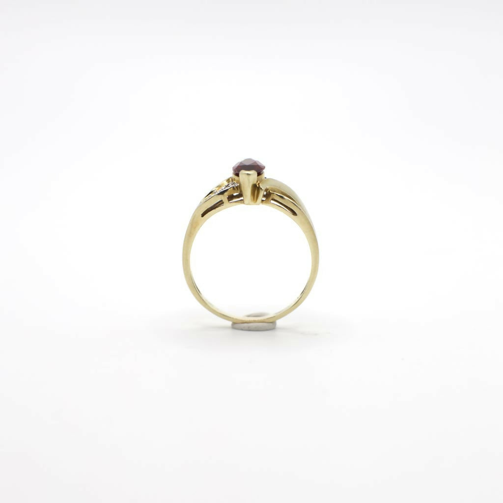 Vintage Genuine Diamond and Marquise Cut Garnet Ring In 10K Yellow Gold
