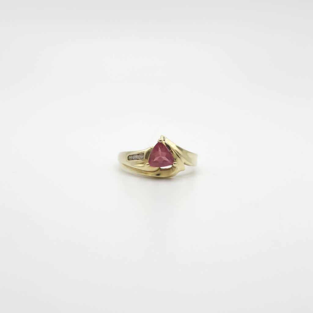 Vintage Genuine Diamond and Pink Tourmaline Ring In 10K Yellow Gold