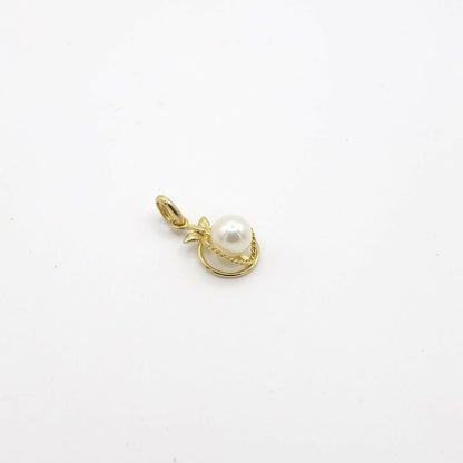 Vintage 14K Yellow Gold and Genuine Pearl Pendant