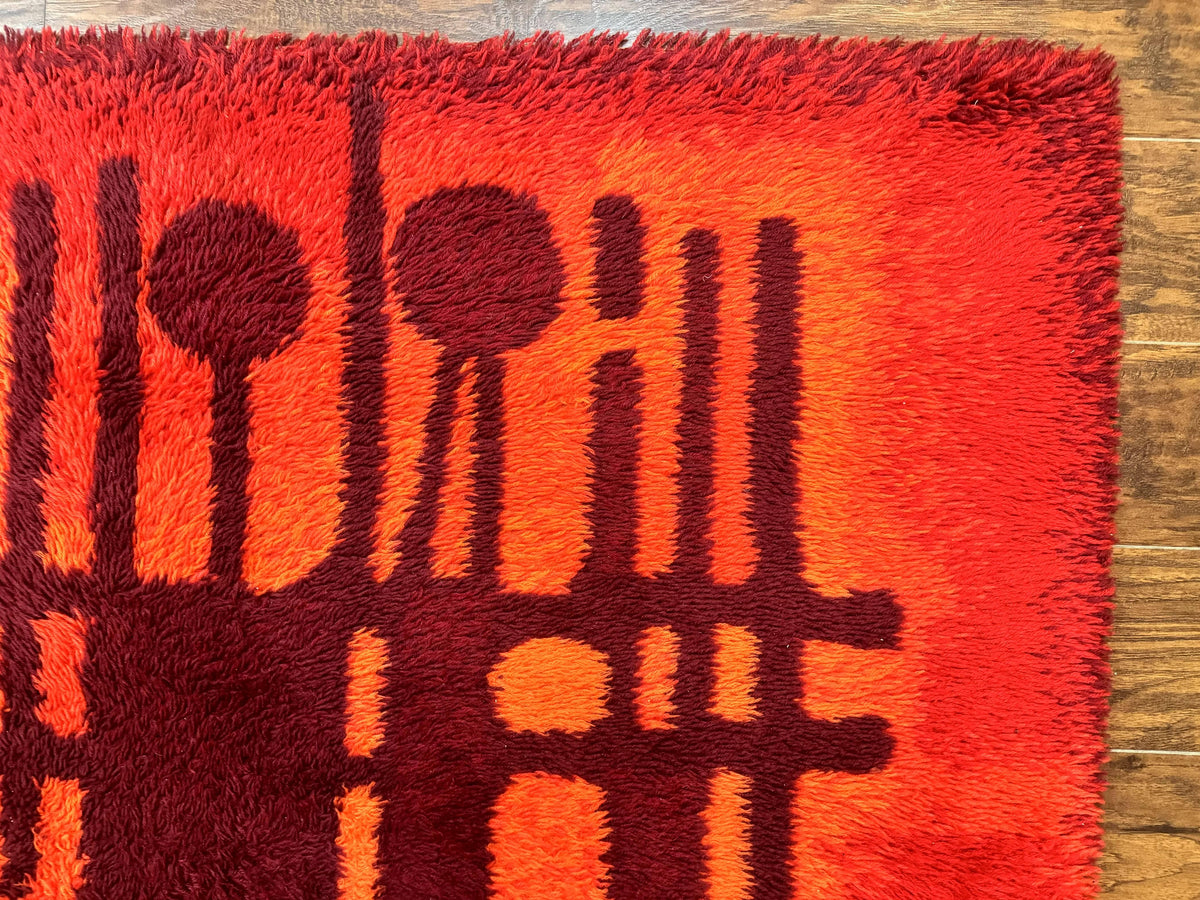 Danish Rya Shag Rug 4x6, Red Vintage Mid Century Retro Abstract Shag Rug