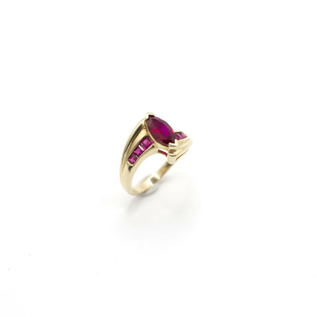 Vintage Signed Leer Gem Genuine Ruby and Pink Sapphire Ring In 10K Yellow Gold