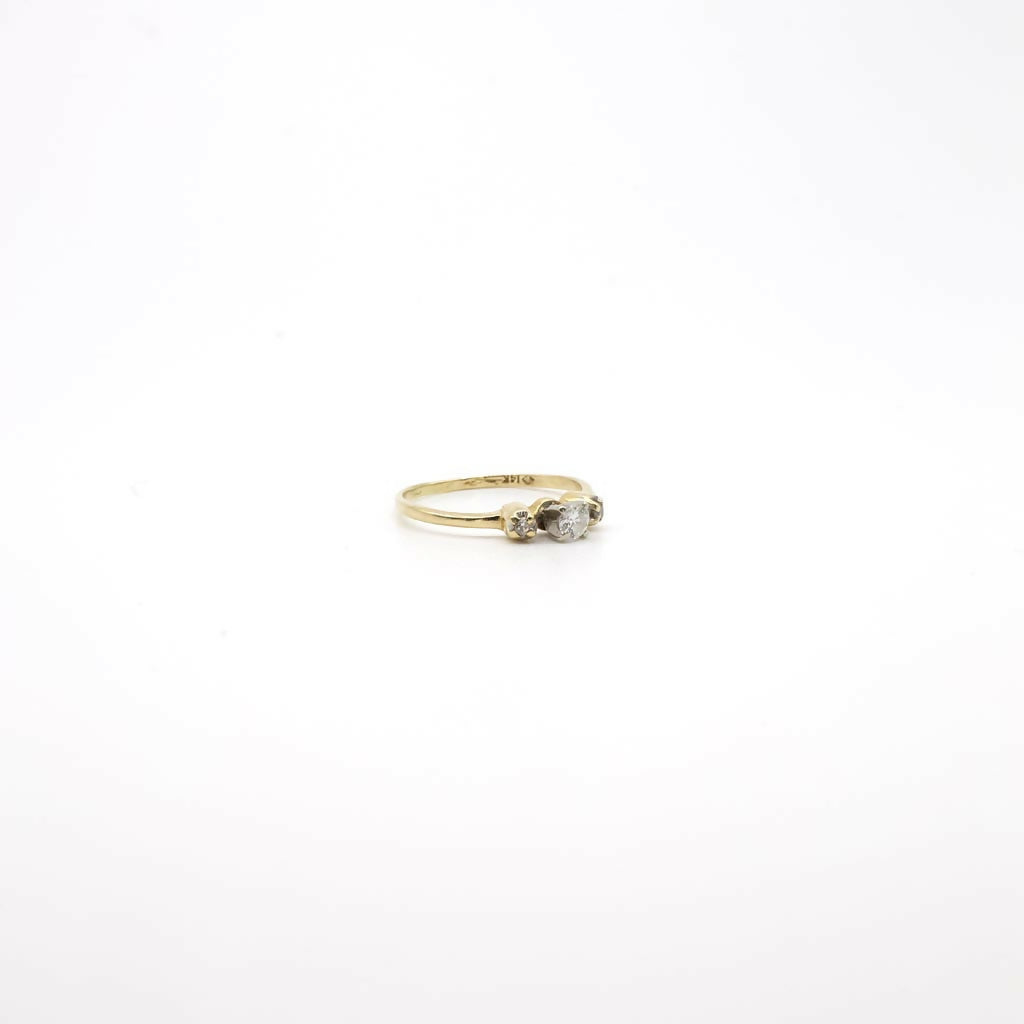 Vintage 14K Yellow Gold and Genuine Diamond Pinky Ring