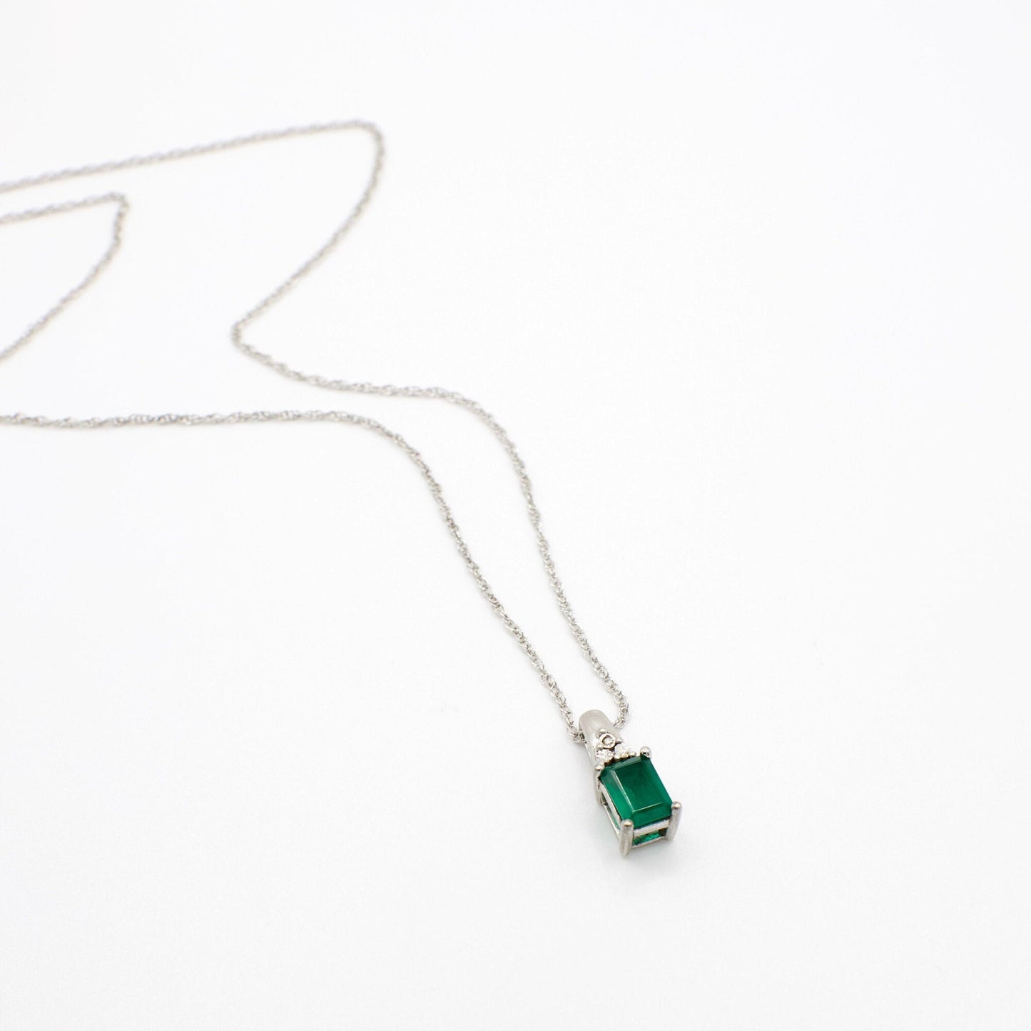 Vintage Art Deco Genuine Emerald and Diamond Pendant Sterling Silver Necklace