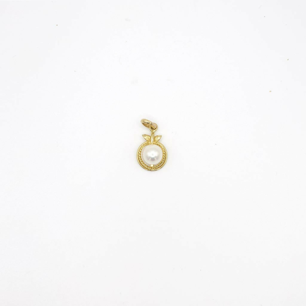 Vintage 14K Yellow Gold and Genuine Pearl Pendant