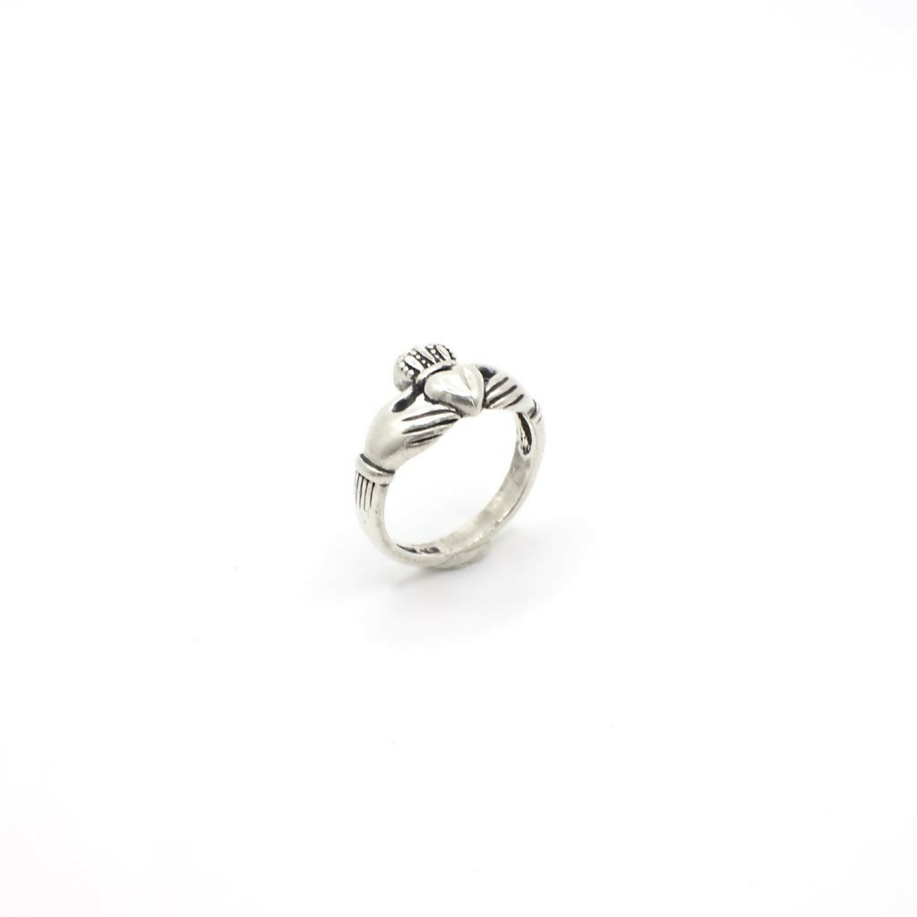 Vintage Irish Claddagh Ring In Sterling Silver