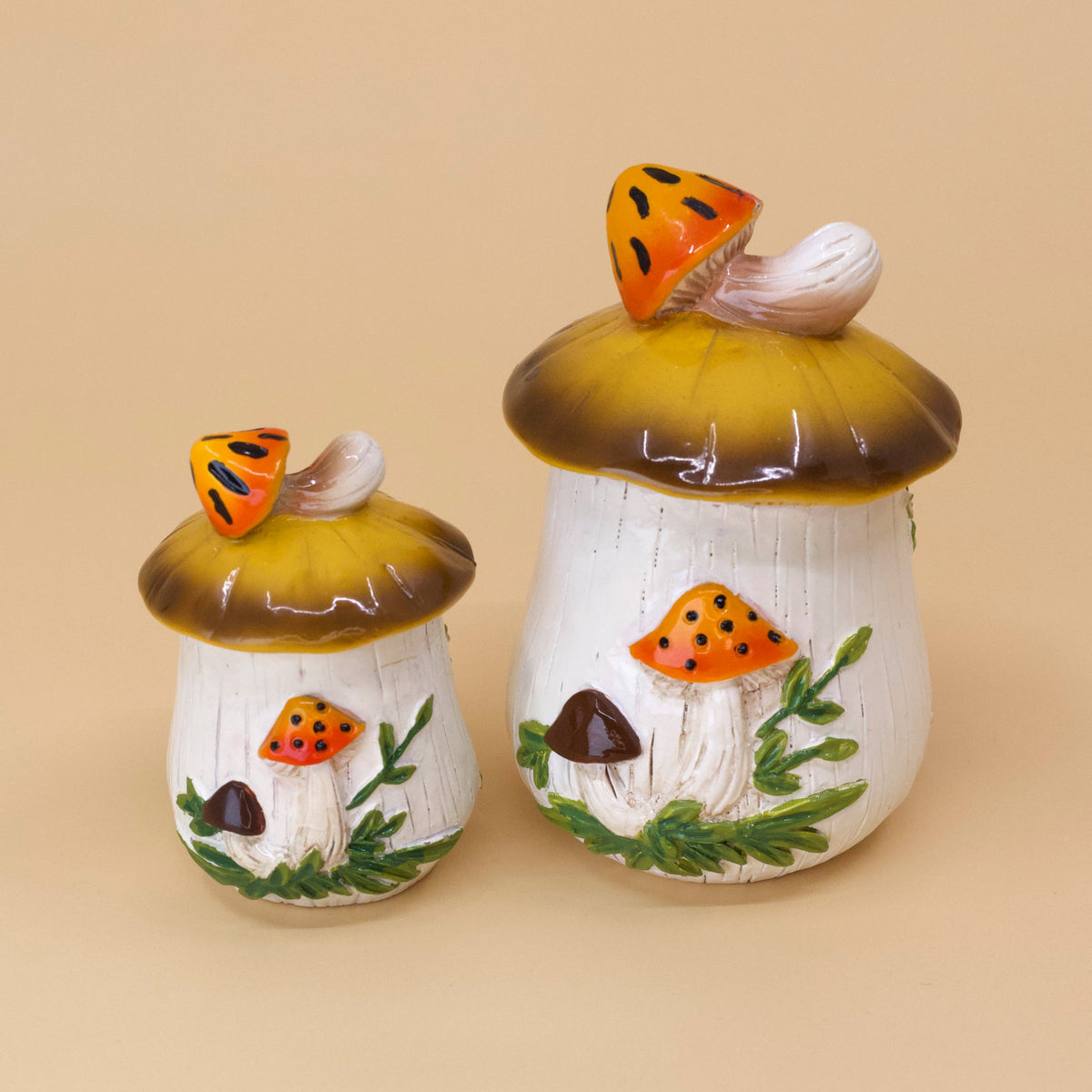 Merry Mushroom-Inspired 70s Hand-Painted Set