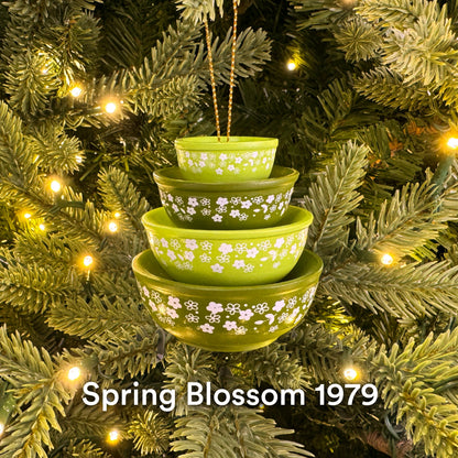 Mini Pyrex-Inspired Bowl Ornament | Retro Christmas Tree Decor