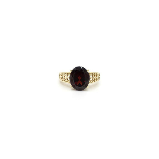 Vintage Garnet and 10K Gold Filigree Ring