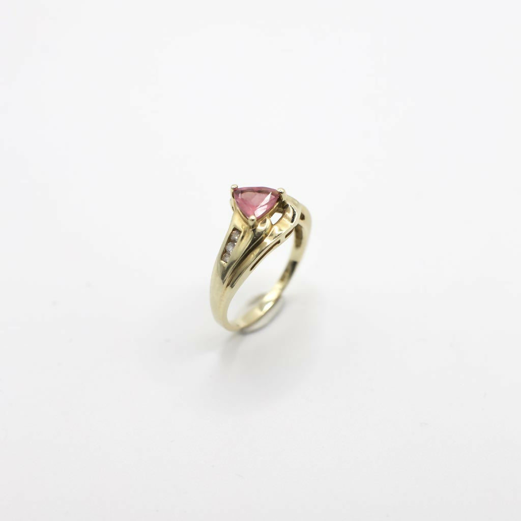 Vintage Genuine Diamond and Pink Tourmaline Ring In 10K Yellow Gold
