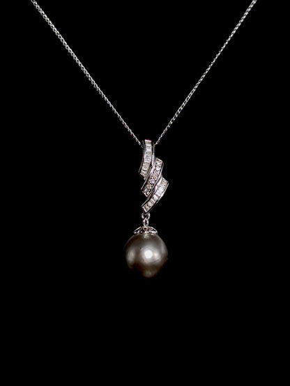 Vintage 12.5mm Genuine Tahitian Pearl and Diamond 14k White Gold Pendant