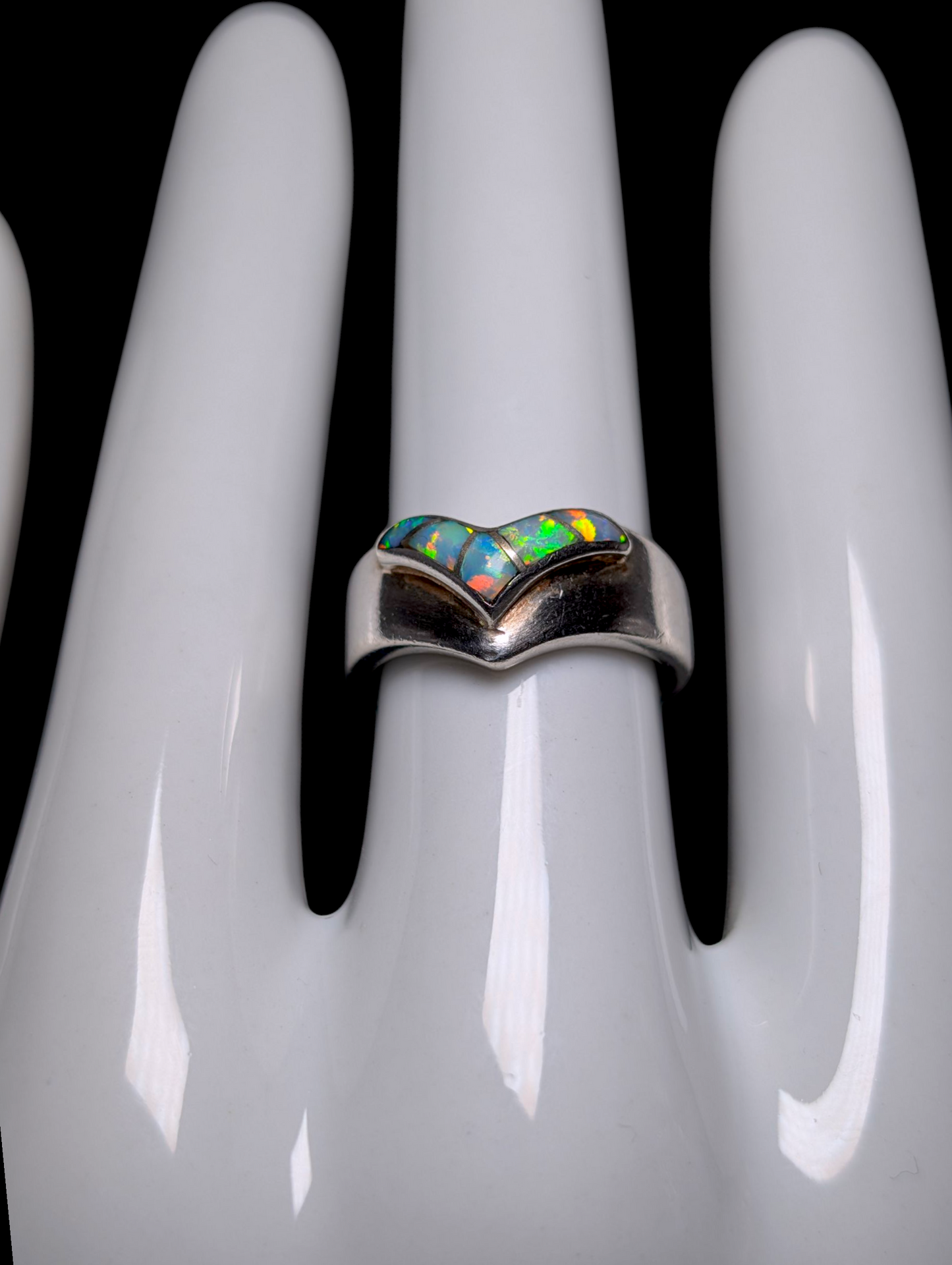 Vintage Native Southwest Style Chevron Bezel Set Genuine Fire Opal Sterling Silver Band Ring