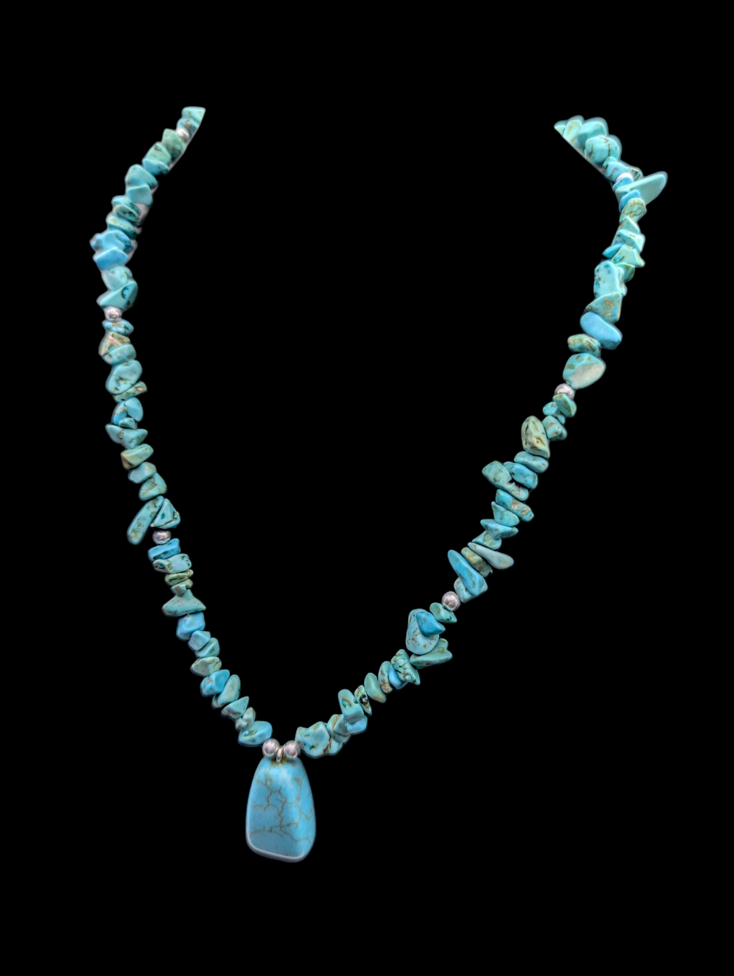 Vintage Raw Genuine Turquoise and Howlite Chip and Pendant Southwest Style Gemstone Necklace