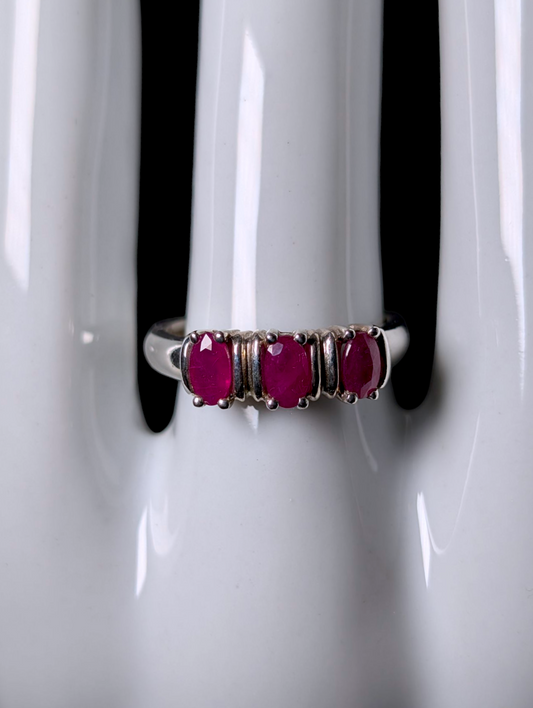 Vintage 3 Stone Earth Mined Genuine Ruby Sterling Silver Ring