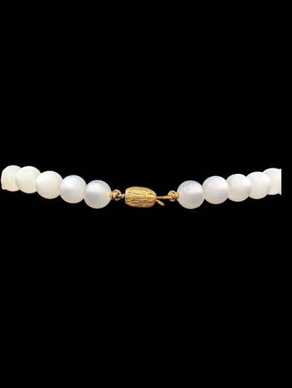 1950s Vintage Lucite White Moonglow Graduating Bead Necklace