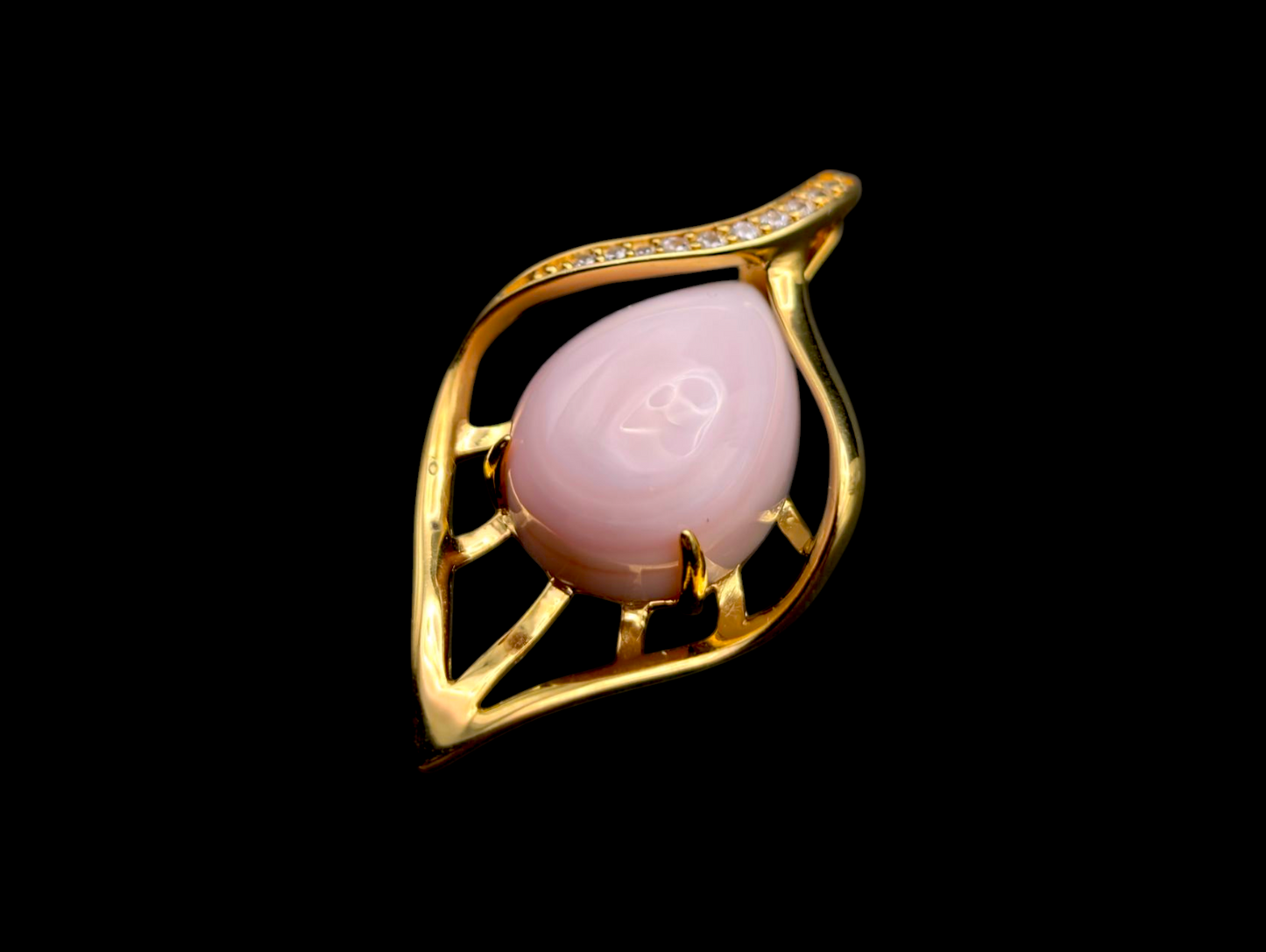 Vintage Genuine Pink Conch and Simulated Diamonds 14k Yellow Gold Vermeil Pendant