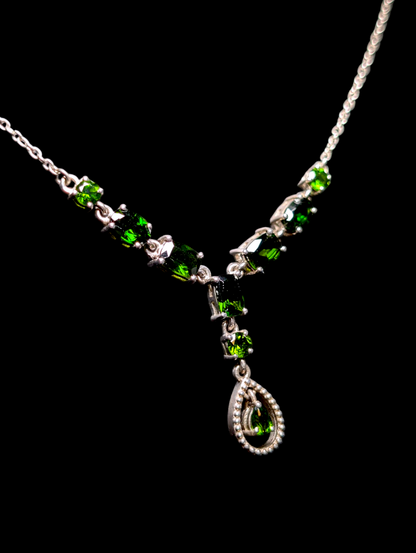 Vintage Genuine Green Chrome Diopside Elegant Dangle Sterling Silver Necklace