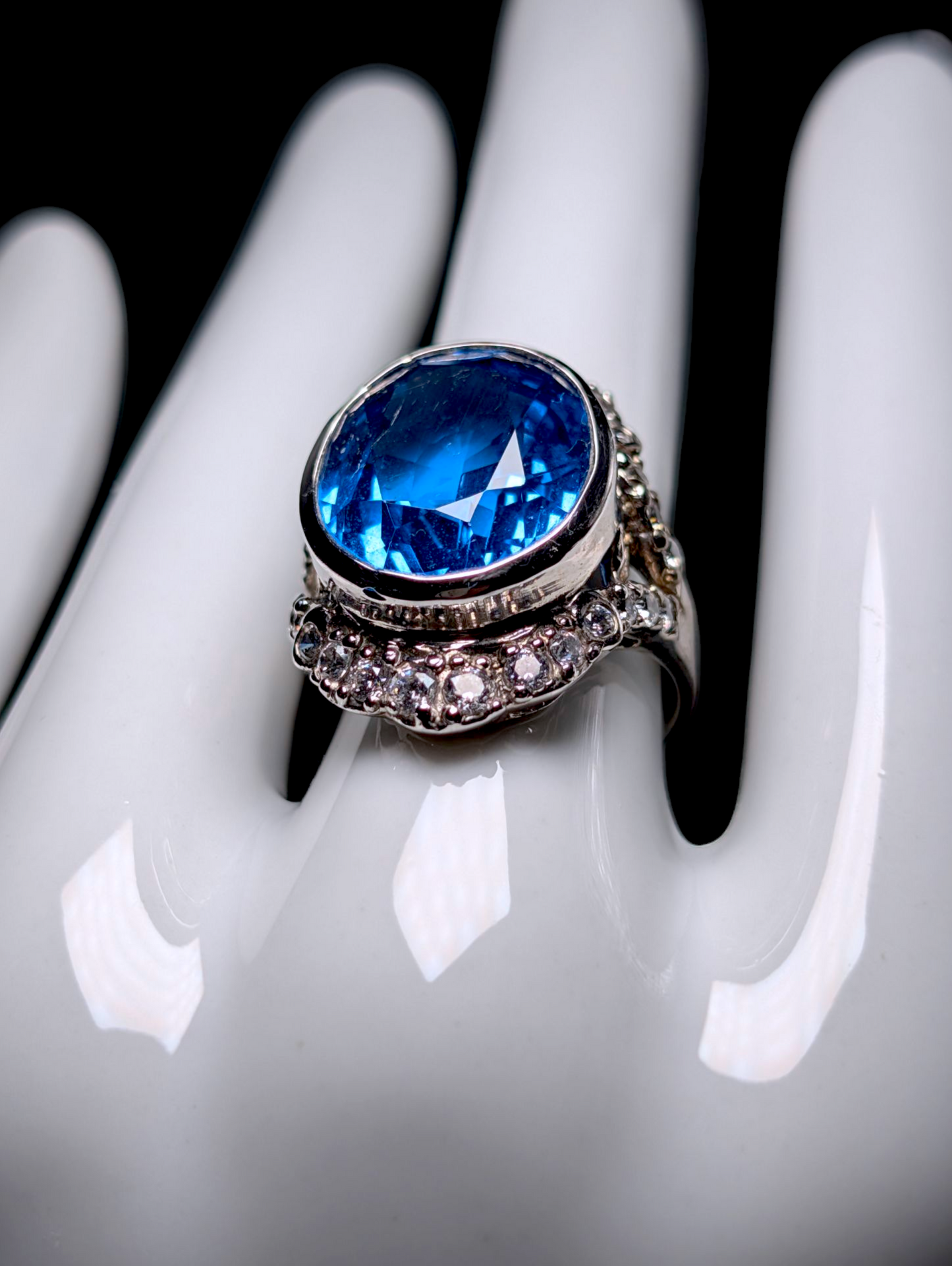 Vintage Large 14 Carat Oval Cut Genuine Swiss Blue Topaz Solitaire with Simulated Diamond Accents Sterling Silver Statement Ring