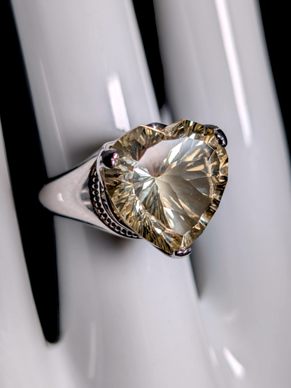 Vintage Heart Cut Genuine Yellow Labradorite Solitaire Sterling Silver Statement Ring