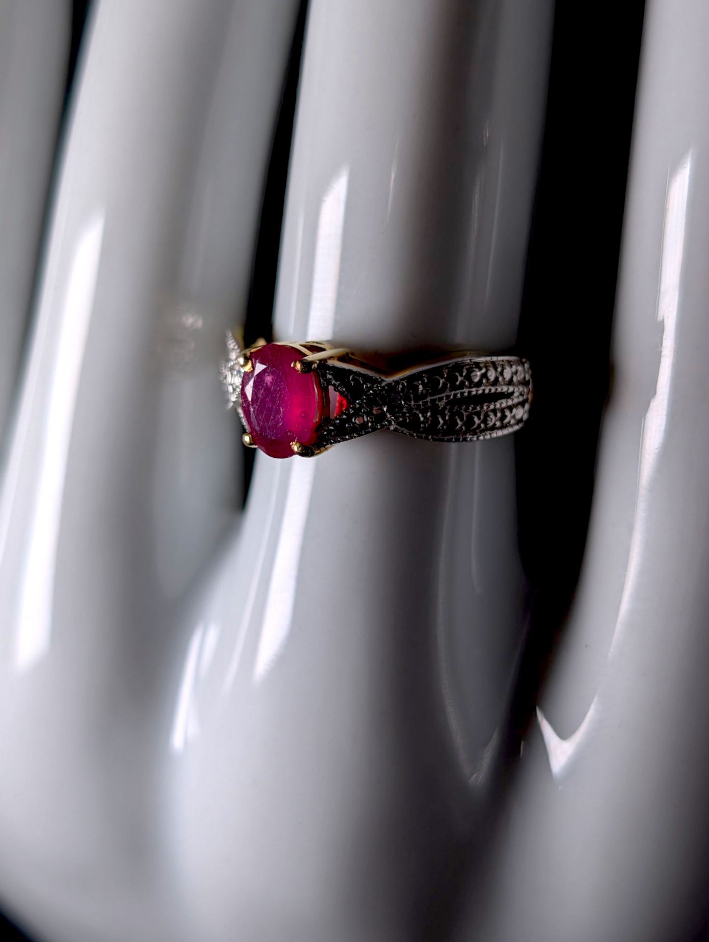 Vintage Oval Cut Earth Mined Genuine Ruby Solitaire Diamond Accent Cross Over 18k Yellow Gold Vermeil Ring