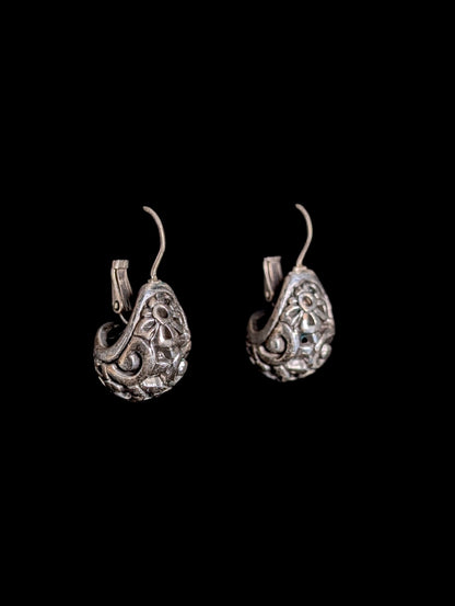 Vintage Floral Filigree Sterling Silver Huggie Earrings