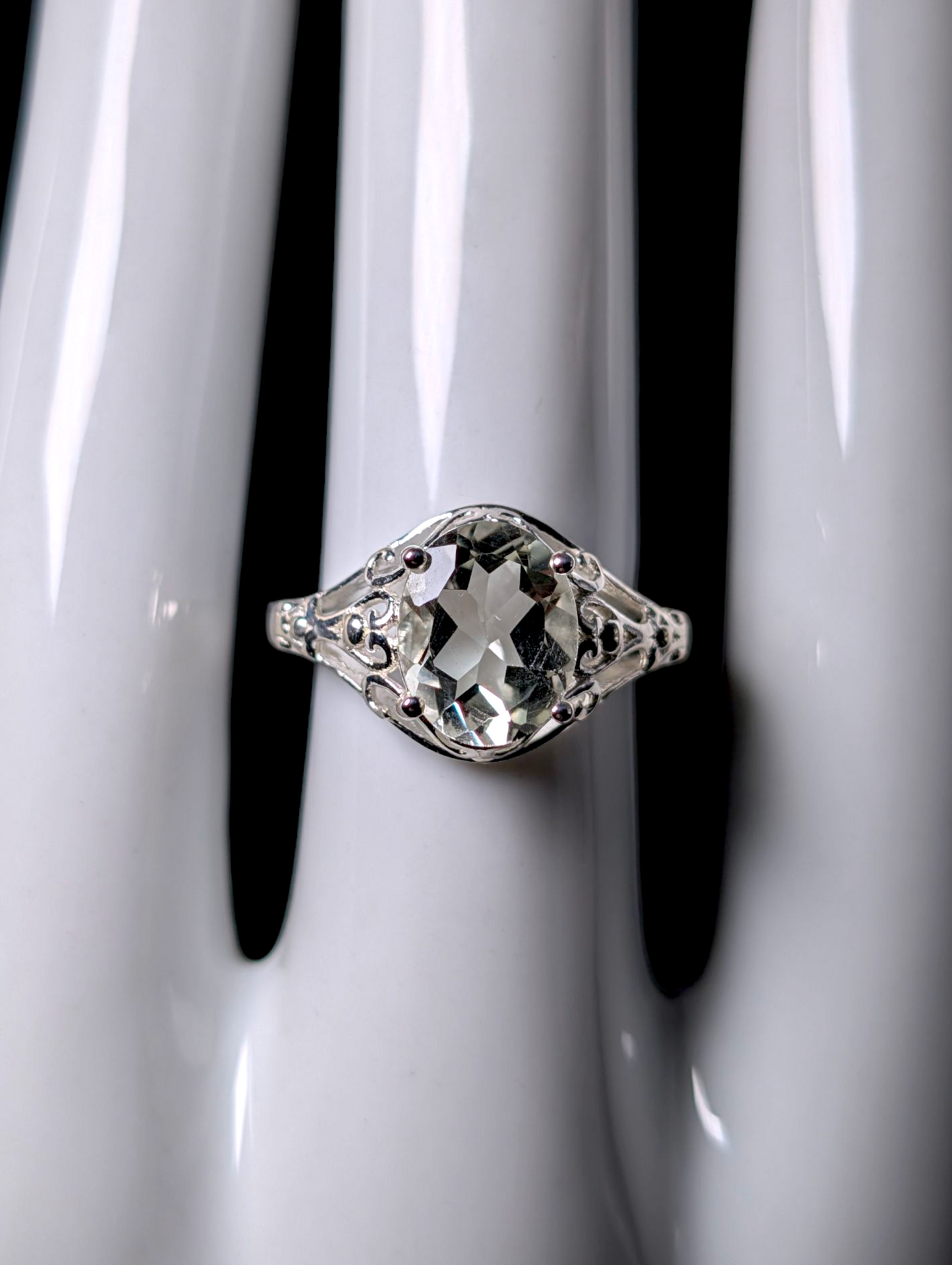 Vintage Oval Cut Genuine Pale Blue Aquamarine Solitaire Sterling Silver Filigree Ring