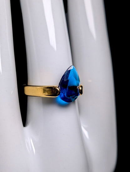 Vintage Pear Cut Simulated Blue Sapphire Solitaire Gold Toned Floating Ring