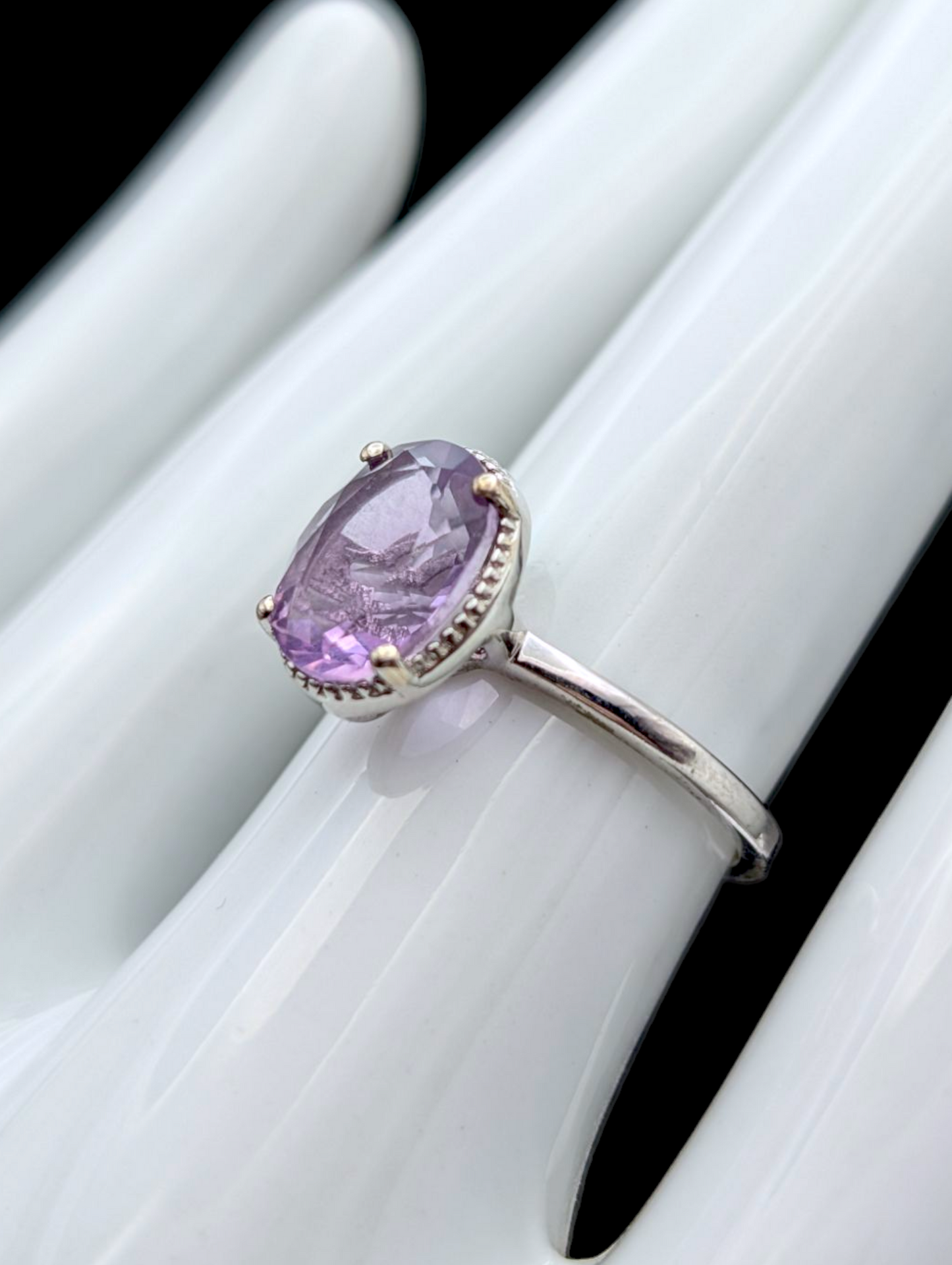 Vintage 2.75 Carat Earth Mined Genuine Lavender Amethyst Bezel Set Artisan Sterling Silver Ring