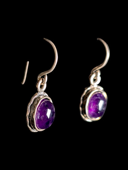 Vintage Silpada Oval Bezel Genuine Amethyst Sterling Silver Dangle Earrings