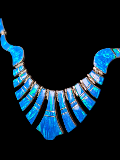 Vintage Oscar Figueroa Genuine Green Blue Mexican Fire Opal Inlay Silver Designer Necklace