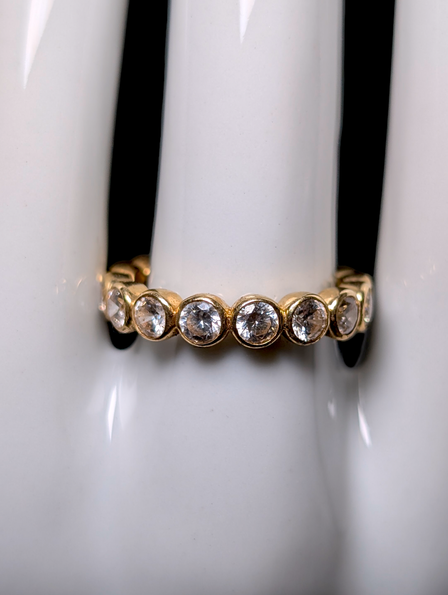 Vintage Designer Heng Ngai 14kt Solid Yellow Gold Simulated White Diamond Eternity Band Ring
