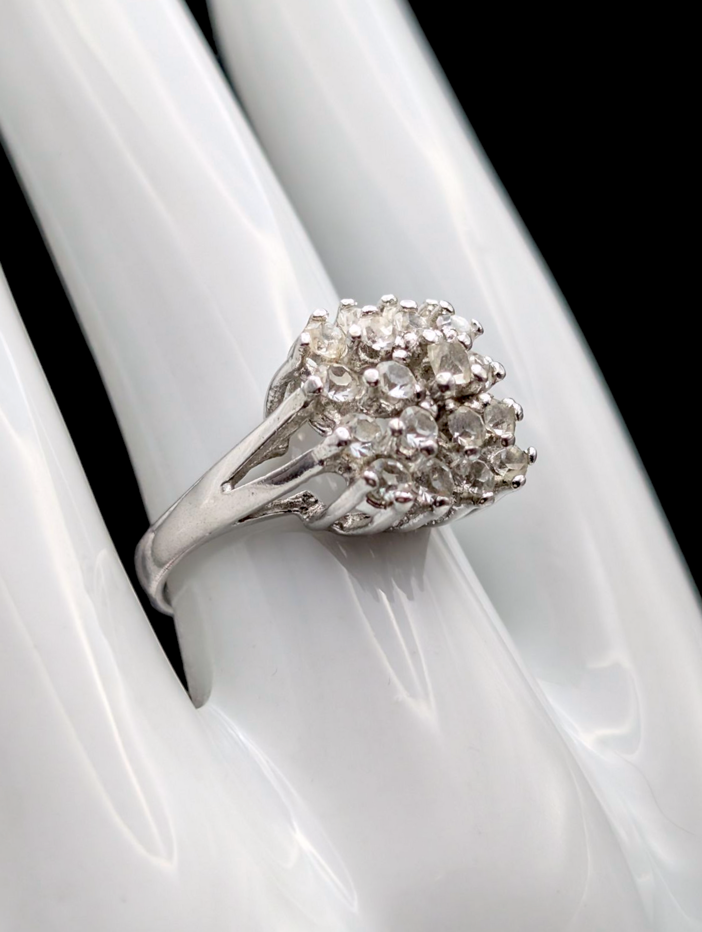 Vintage Uncas Solitaire Cluster Square Simulated Diamond Sterling Silver Vacation Ring