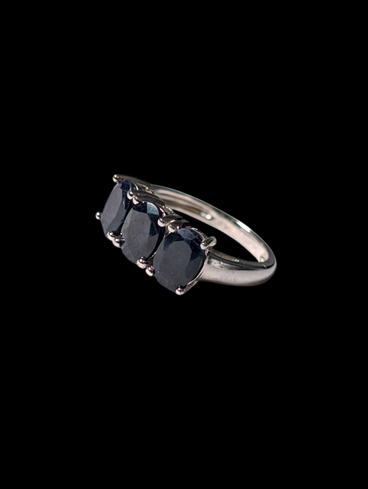 Vintage 2+ Carat Tri Stone Earth Mined Genuine Blue Sapphire Sterling Silver Ring
