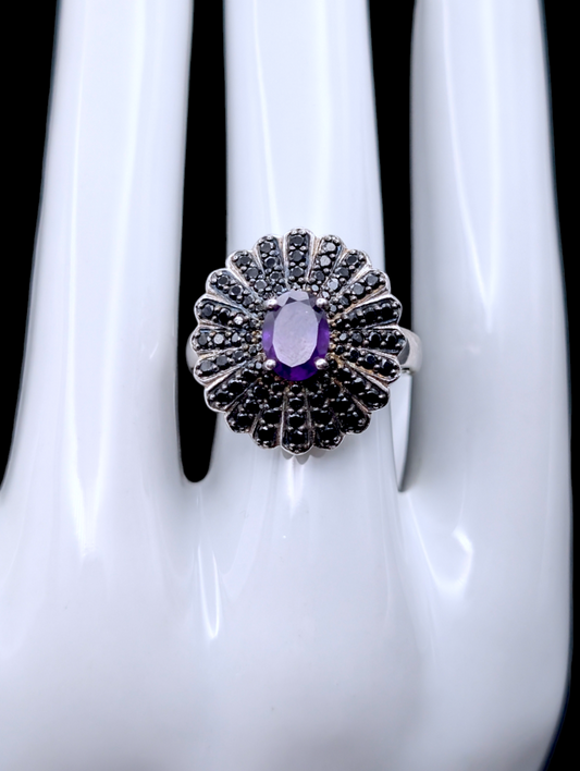 Vintage Genuine Amethyst and Black Spinel Floral Sterling Silver Ring