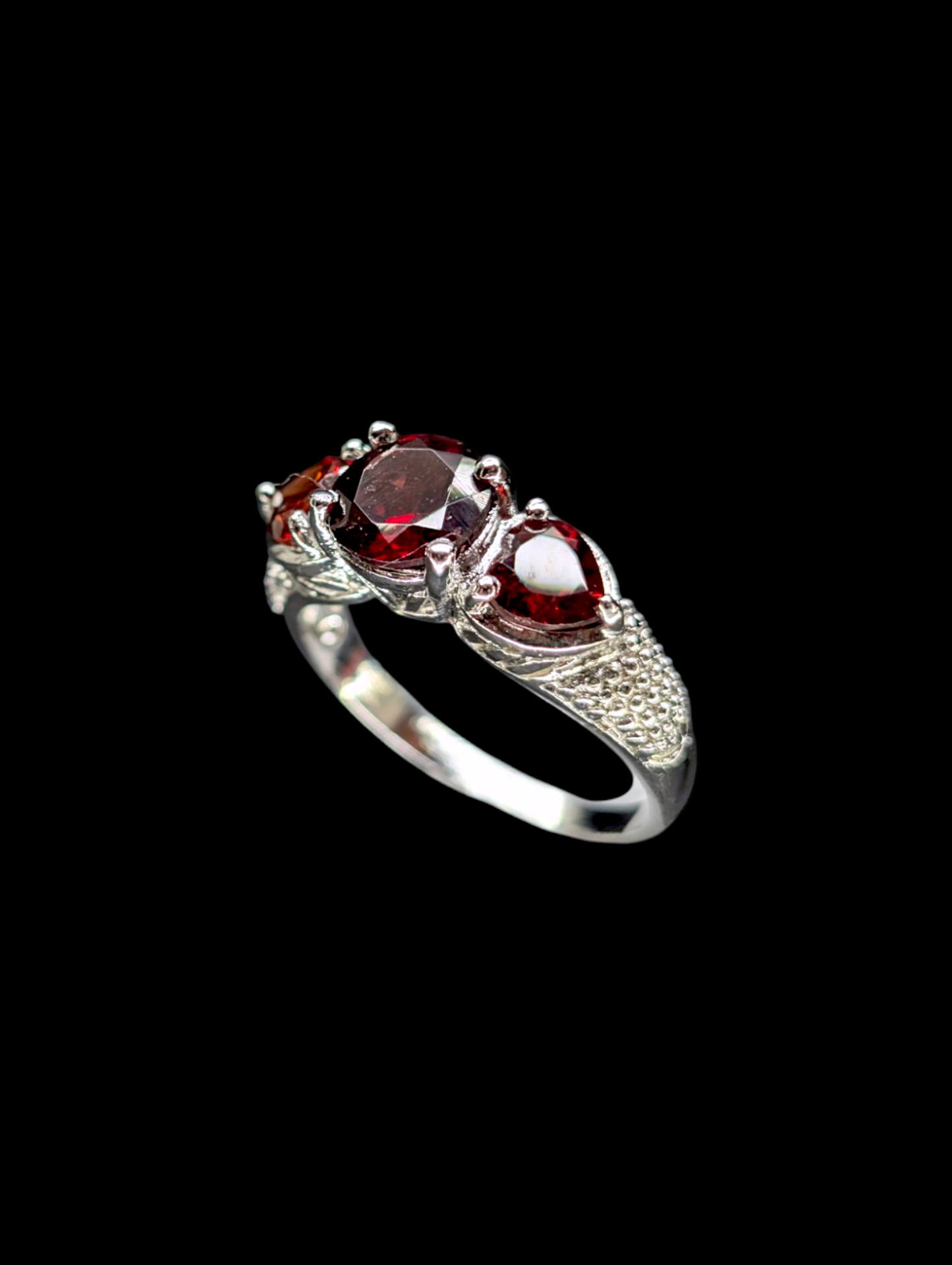 Vintage Round and Heart Cut Genuine Garnet Sterling Silver Ring