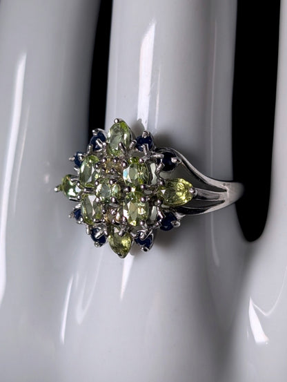 Vintage Genuine Peridot, Topaz and Sapphire Cluster Starburst Sterling Silver Ring