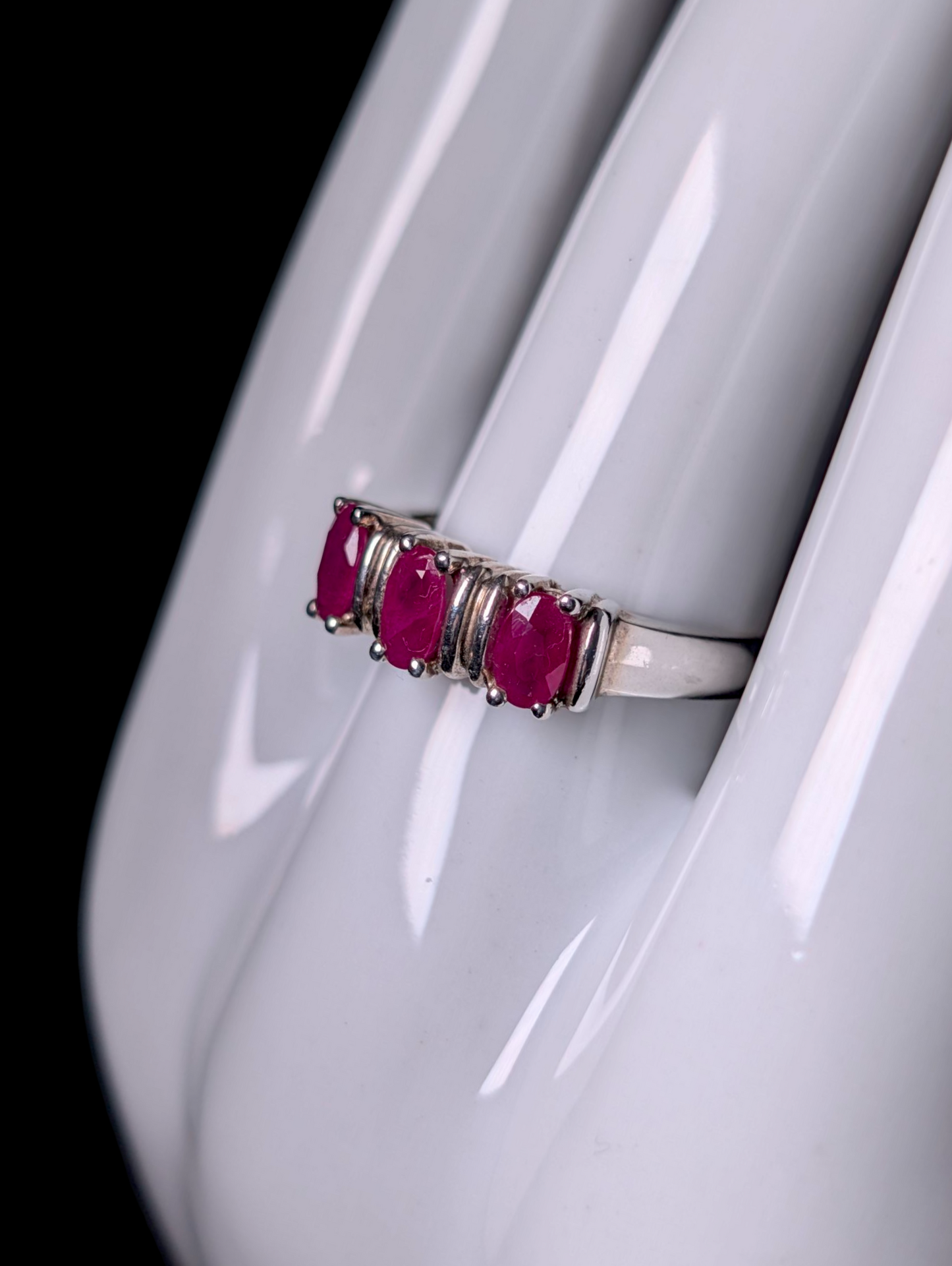 Vintage 3 Stone Earth Mined Genuine Ruby Sterling Silver Ring