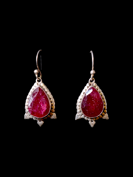 Vintage Faceted Bezel Set Earth Mined Genuine Kashmir Ruby Sterling Silver Dangle Earrings