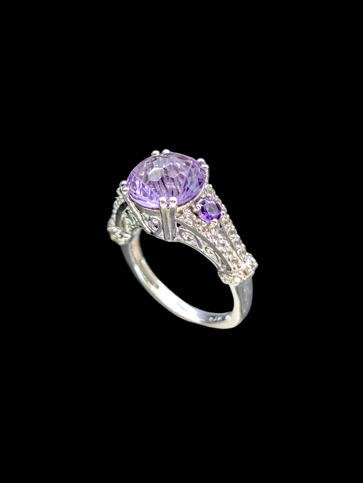 Vintage Stunning 3.9 Carat Concave Checkerboard Cut Genuine Amethyst and White Topaz Filigree Sterling Silver Ring
