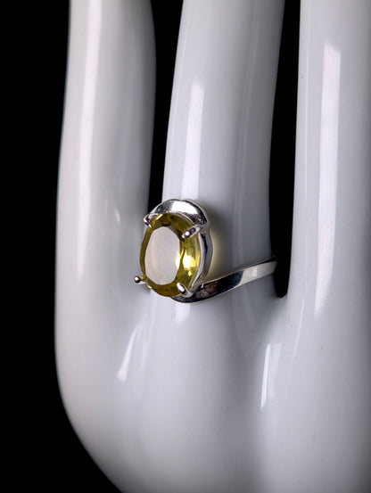Vintage Oval Cut Genuine Yellow Citrine Solitaire Sterling Silver Ring