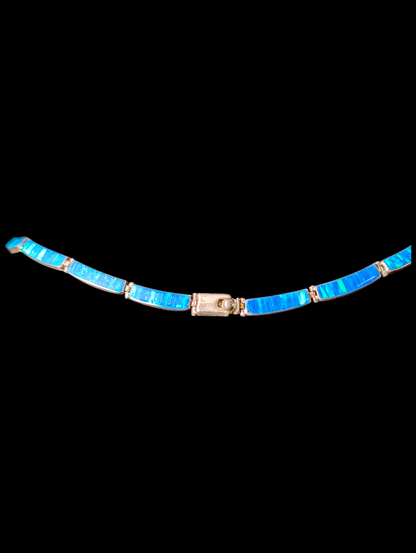 Vintage Oscar Figueroa Genuine Green Blue Mexican Fire Opal Inlay Silver Designer Necklace