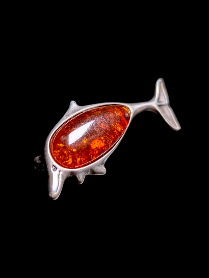 Vintage Dolphin Genuine Baltic Amber Jelly Belly Sterling Silver Brooch Pin