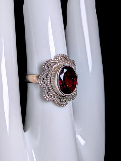 Vintage Artisan Genuine Garnet Bezel Set Solitaire Sterling Silver Ring
