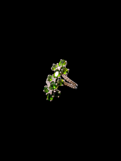 Vintage Triple Flower Earth Mined Genuine Chrome Diopside and White Topaz Sterling Silver Ring