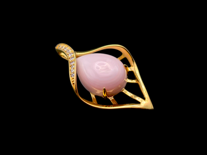 Vintage Genuine Pink Conch and Simulated Diamonds 14k Yellow Gold Vermeil Pendant