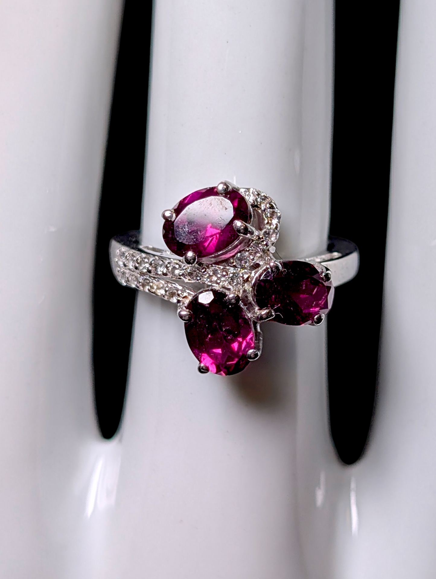 Vintage Three Stone Oval Cut Genuine Rhodolite Garnet and White Topaz Sterling Silver Ring