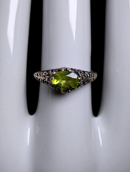 Vintage Victorian Inspired Genuine Brilliant Green Peridot Solitaire Sterling Silver Ring