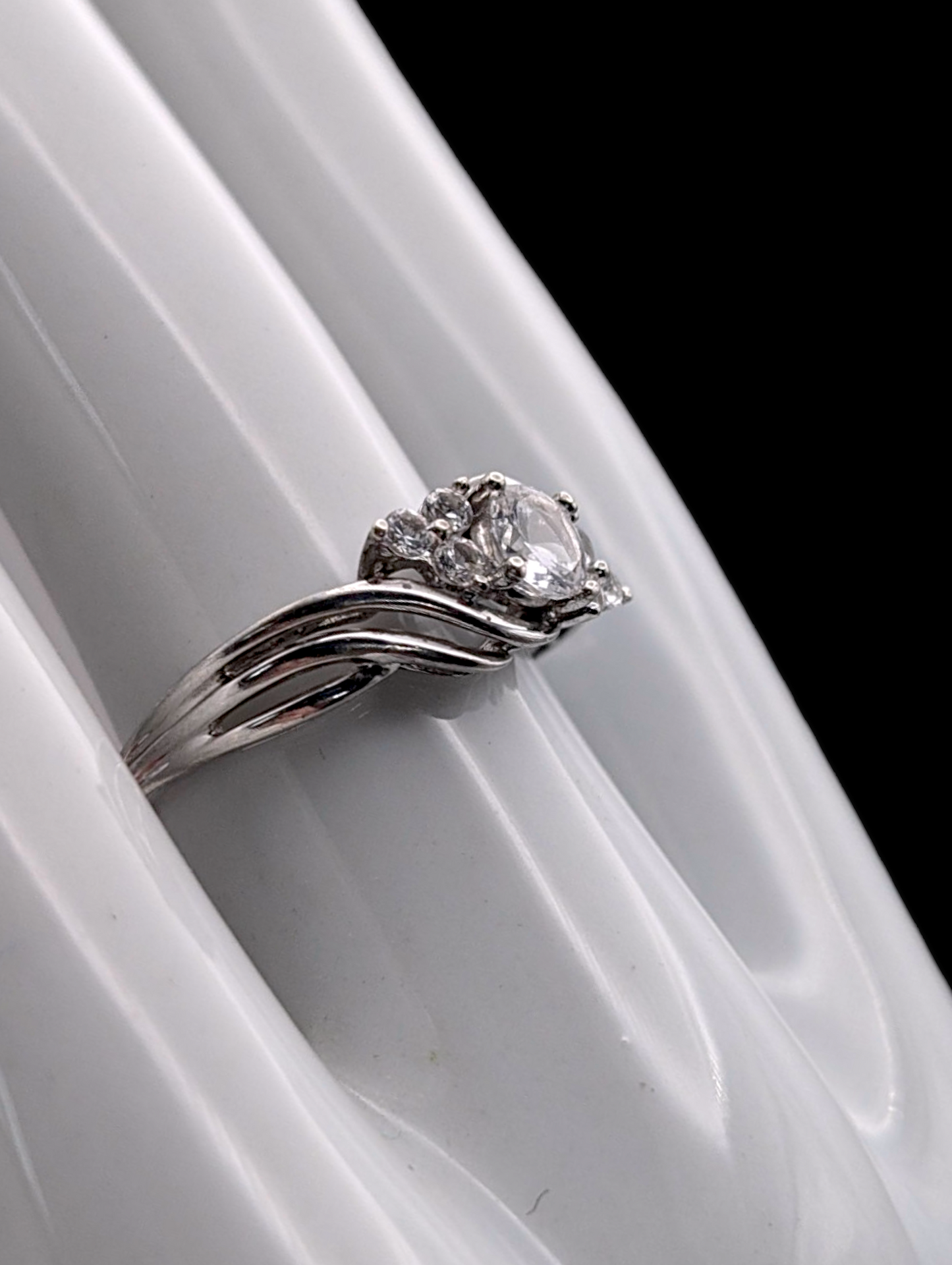 Vintage White Sapphire 925 Silver Twisted Engagement Ring