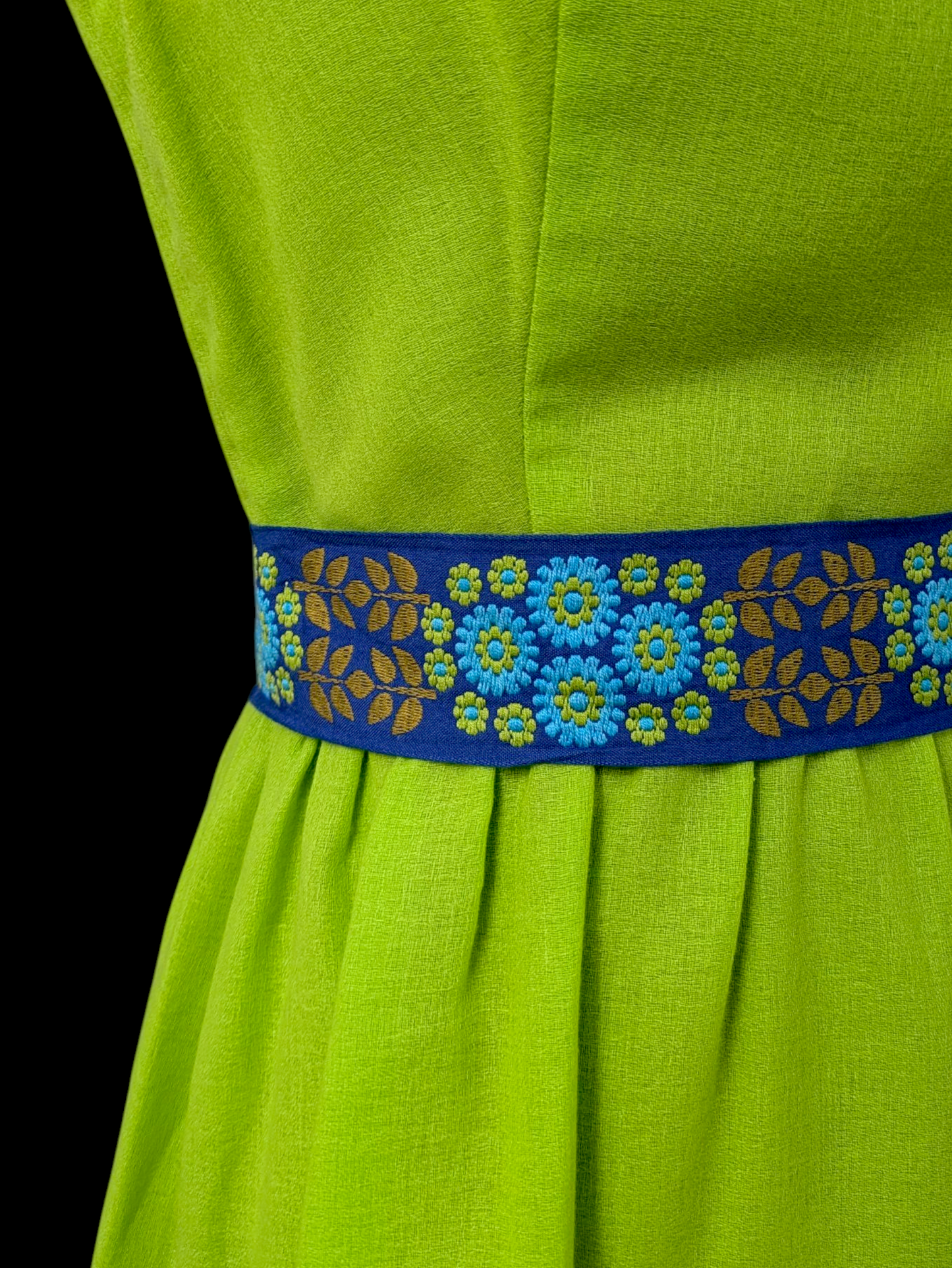 Vintage 1960s Lanz Mod Lime Green Mini Sleeveless Wiggle Dress with Wide Blue Floral Embroidered Belt